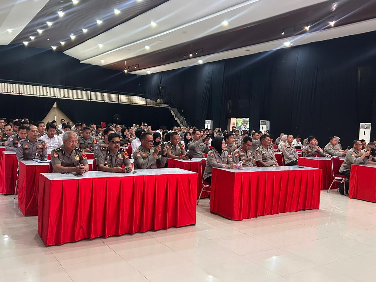 Polda Sulsel Gelar Monitoring dan Evaluasi Anggaran Sumber PNBP dan BLU T.A 2025/2026