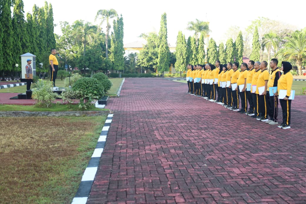 Karorena Polda Sulsel Tekankan Sikap Bijak Hadapi Isu Global dan Pentingnya Pengelolaan Anggaran