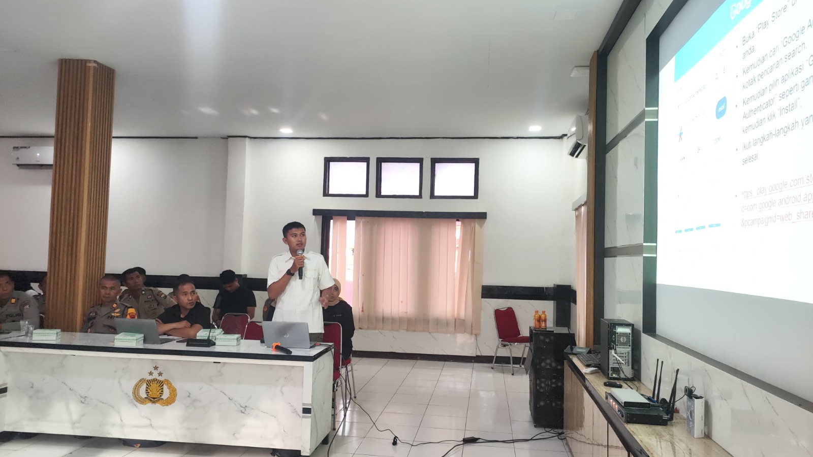 Supervisi Zona Integritas di Polres Jeneponto, KOMPOL Hartati Sosialisasikan Perubahan Pengisian EPZI